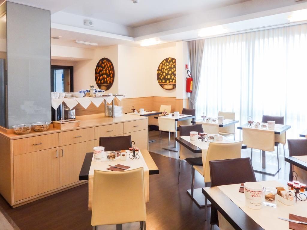 Hotel Mito Ossona Ngoại thất bức ảnh