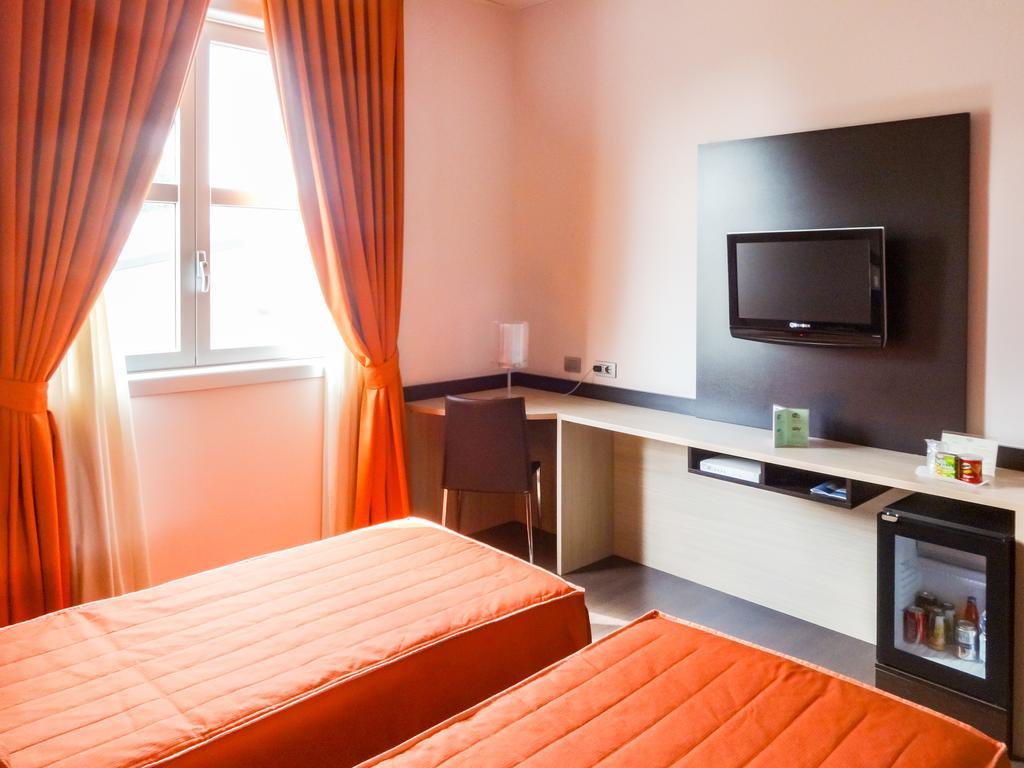 Hotel Mito Ossona Ngoại thất bức ảnh