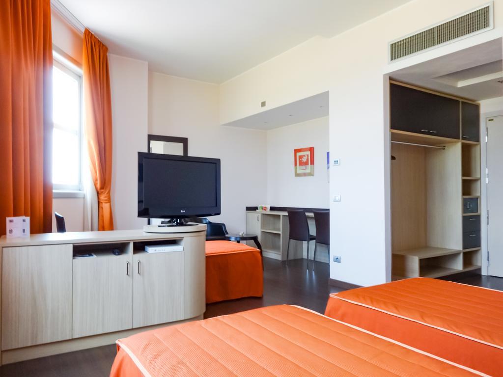 Hotel Mito Ossona Ngoại thất bức ảnh