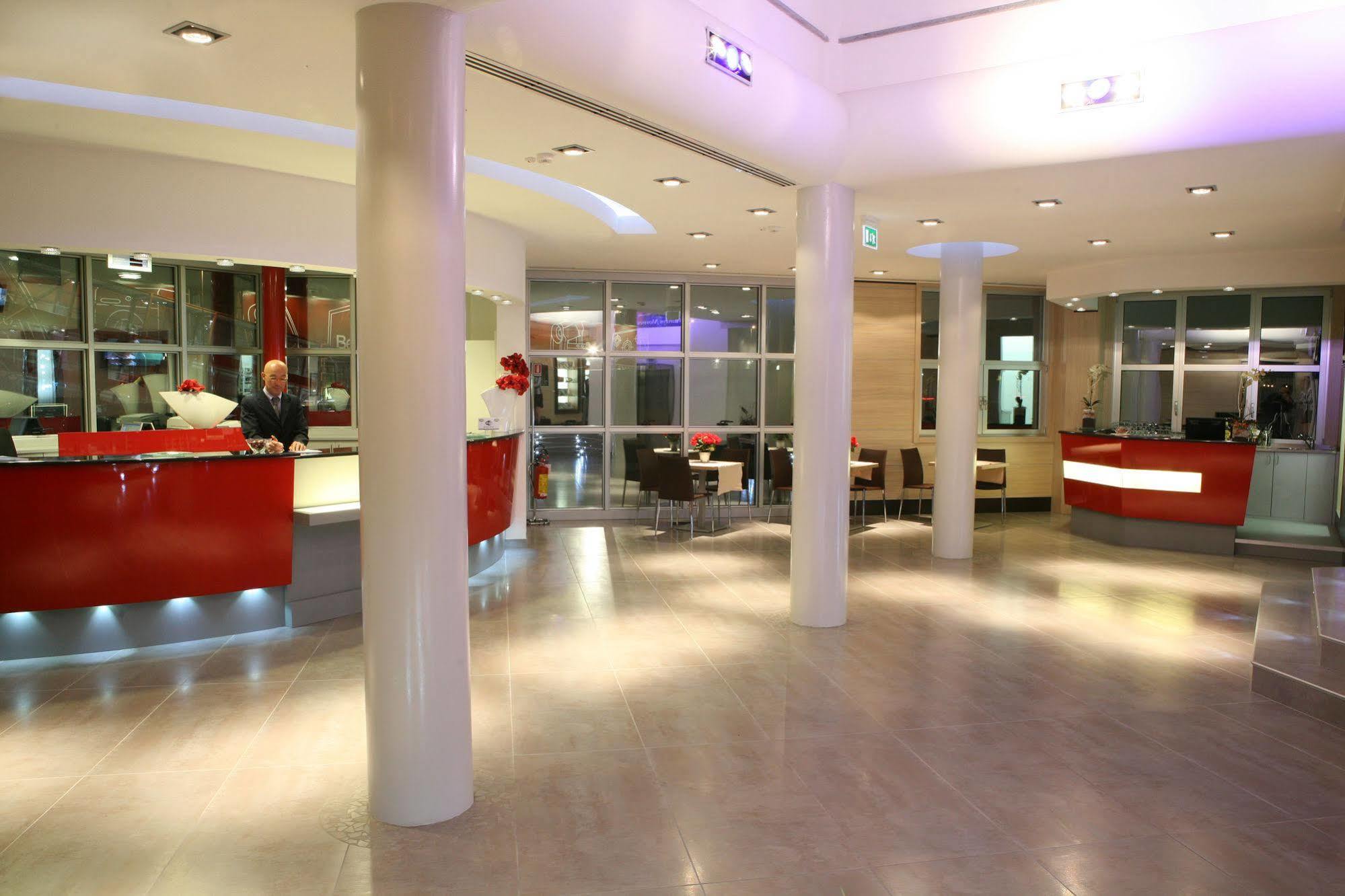 Hotel Mito Ossona Ngoại thất bức ảnh