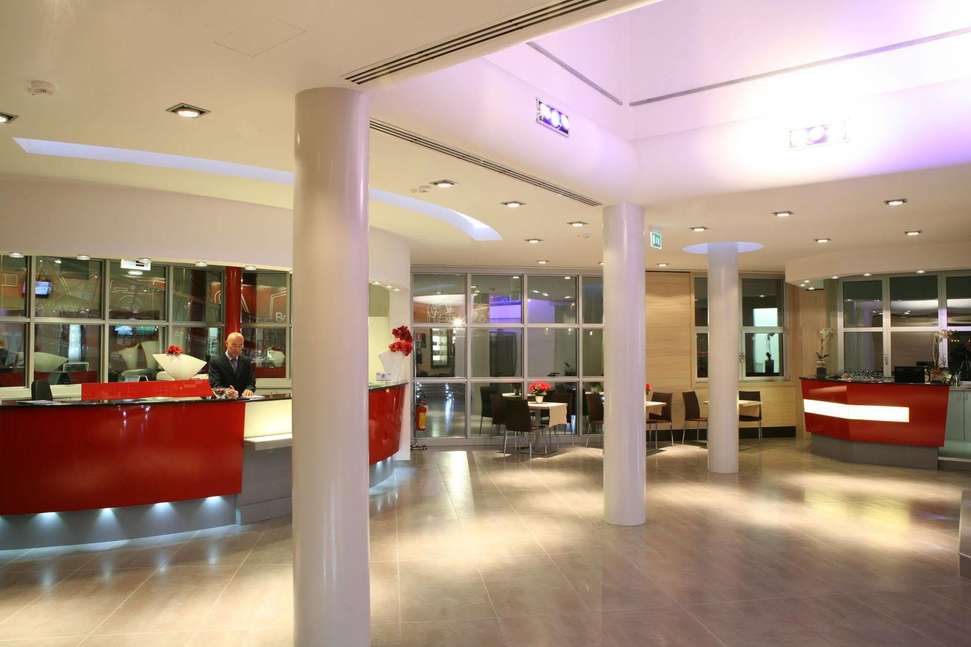 Hotel Mito Ossona Ngoại thất bức ảnh
